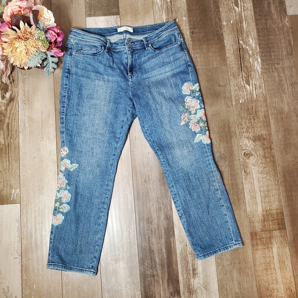 J. Jill Authentic Fit Cropped Jeans Womens 10 Blue Embroidered Flowers Denim